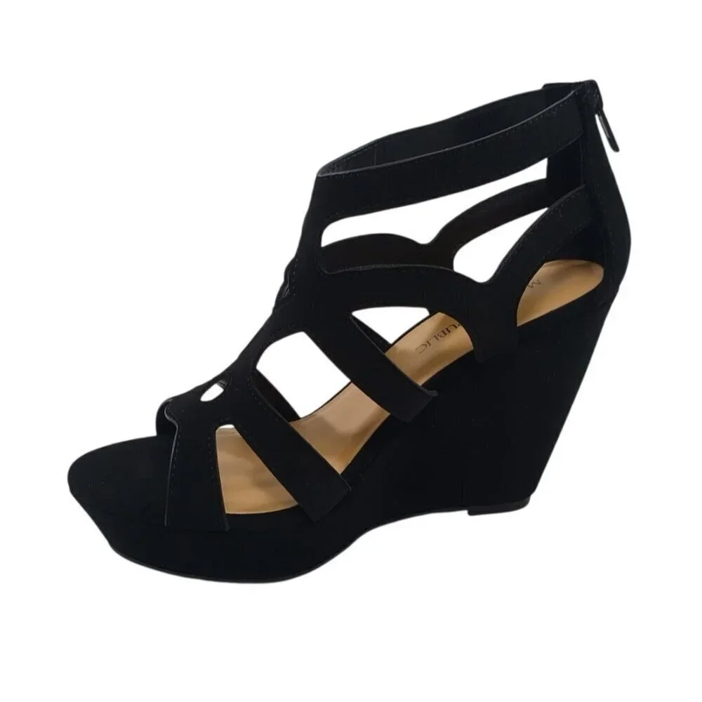 Black Strappy Open-Toe Wedge Sandals With Back Zipper Closure For Women Size 6.5
